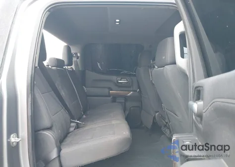 2020 Chevrolet Silverado 1500 z USA, uszkodzony, nr VIN 1GCPYEEK0LZ176531